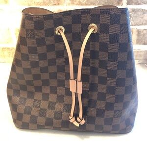 Louis Vuitton MM NeoNoe Handbag Damier with Leather